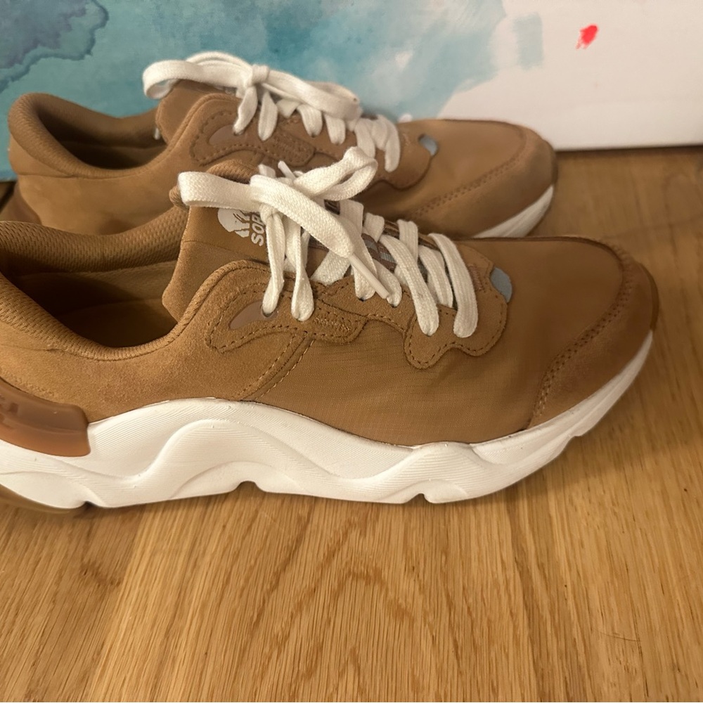 Sorel Tan and White Women's Athletic Sneakers - Picture 7 of 9